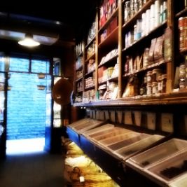 Barcelona specialty food tore
