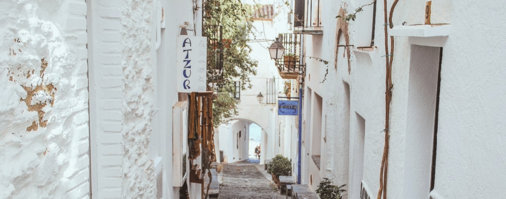 Cadaques, where you'll find some of the best restaurants in Costa Brava